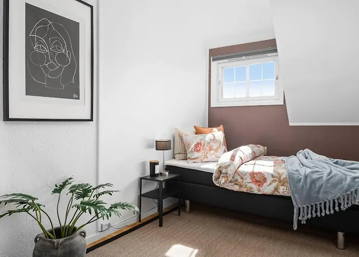 I Bakklandet Med Parkering Og Hage Apartamento *