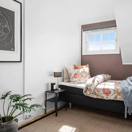 I Bakklandet Med Parkering Og Hage Apartamento *